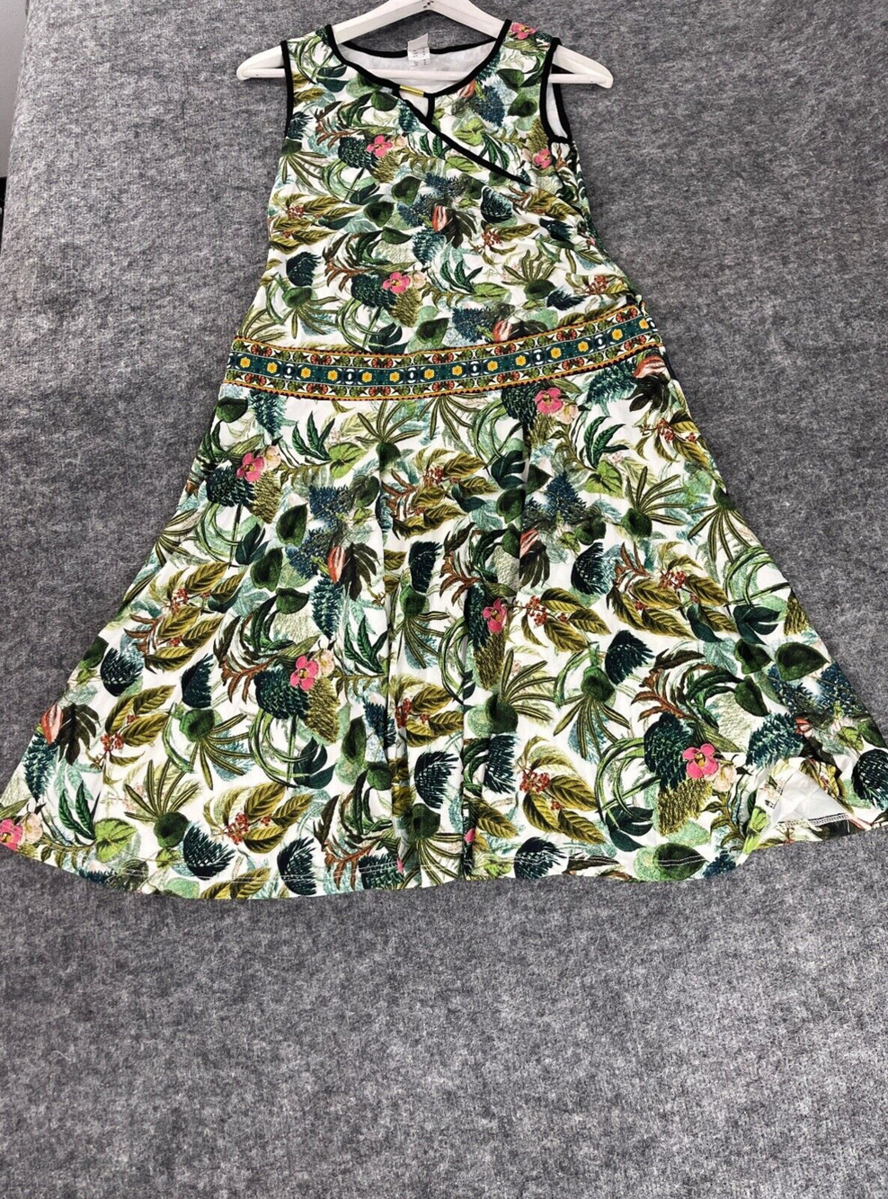 Heine A Line Dress Womens 6 Floral Swing Green Sleeveless NEW N335